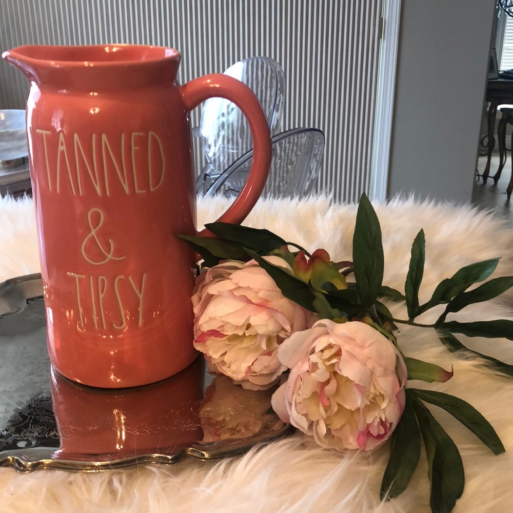 New Rae Dunn Pitcher - Picture 3 of 5